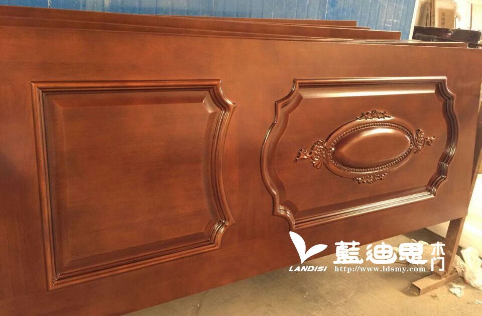 ��(sh��)ľ���҃�(n��i)�T