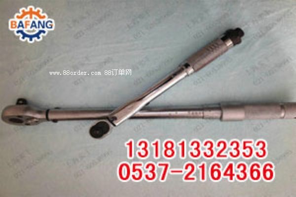 �˷�Ť������