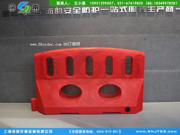 �����ˮ�R��С����ˮ�R����С����ˮ�R�����ϑ�(y��ng)�бM��