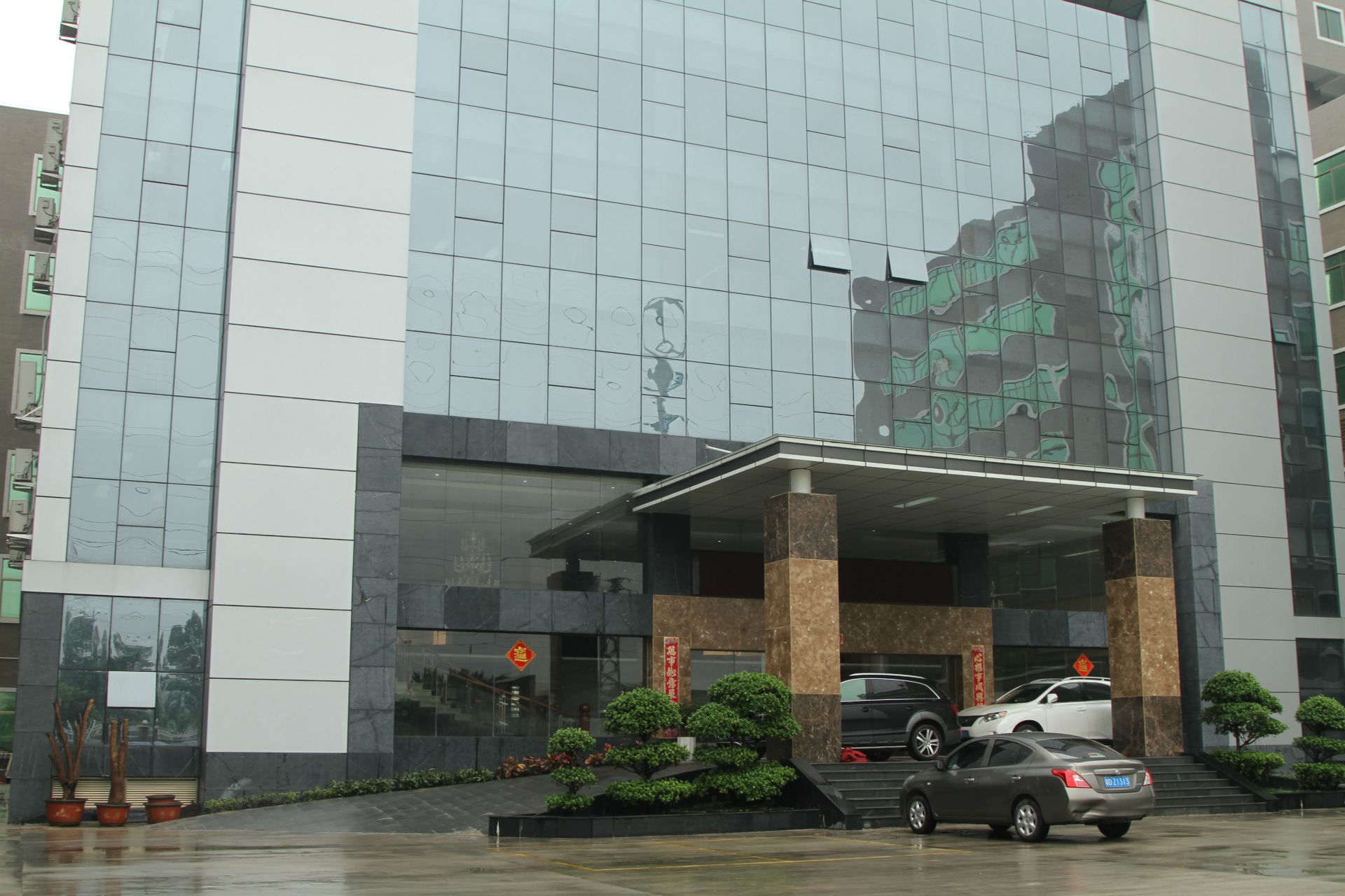 ���S���^1