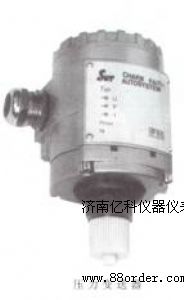 ����׃����