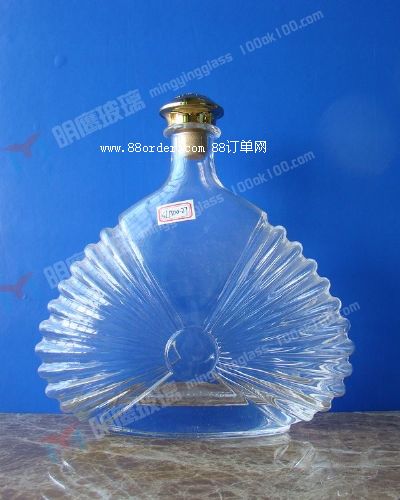 ��������(y��ng)1500ml���ƿ