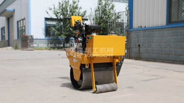 �蹤С��݆��·�C