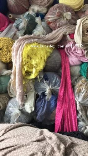 ���b����