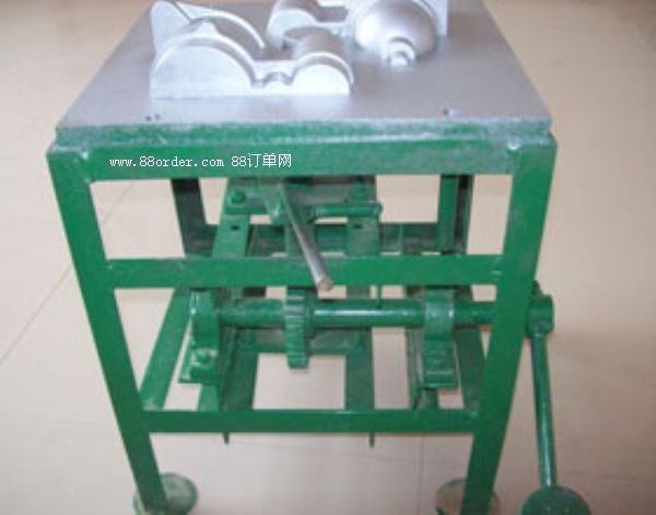 ���C�����r��